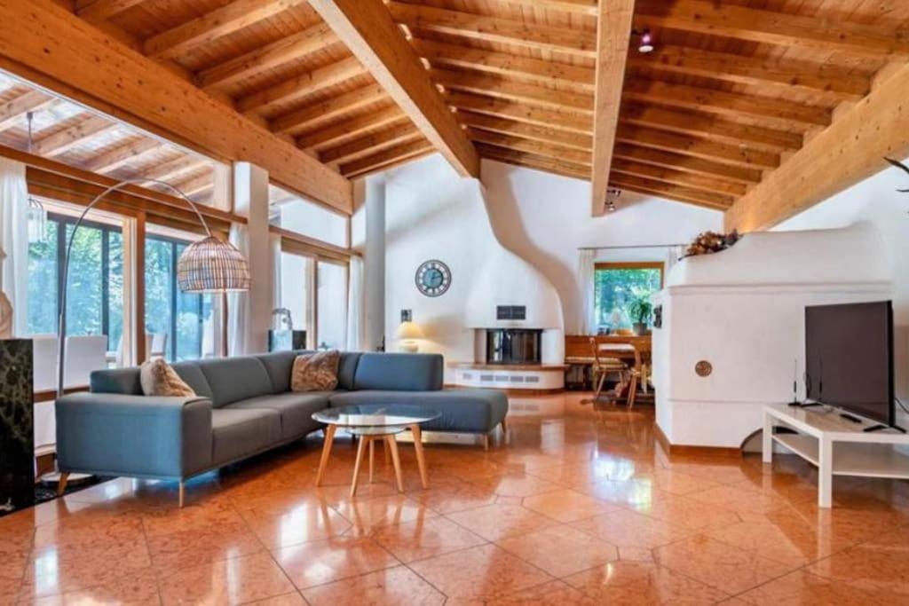 Whole Villa Munich, Alps View, Quiet And Spacious Фелдкирхен-Вестерхам Екстериор снимка